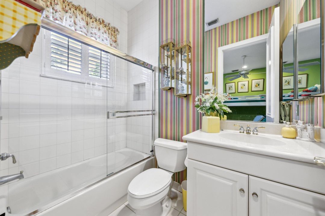 For Sale: $3,250,000 (6 beds, 7 baths, 4805 Square Feet)