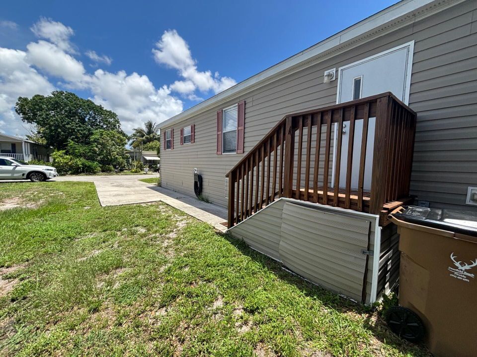 待售: $99,000 (3 贝兹, 2 浴室, 1323 平方英尺)