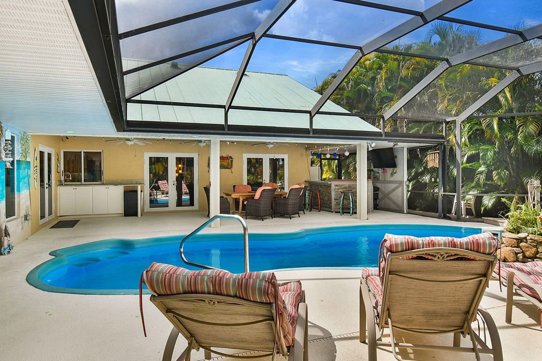 待售: $1,250,000 (4 贝兹, 2 浴室, 3037 平方英尺)