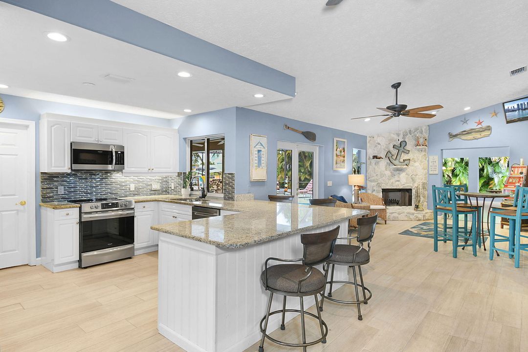 待售: $1,250,000 (4 贝兹, 2 浴室, 3037 平方英尺)