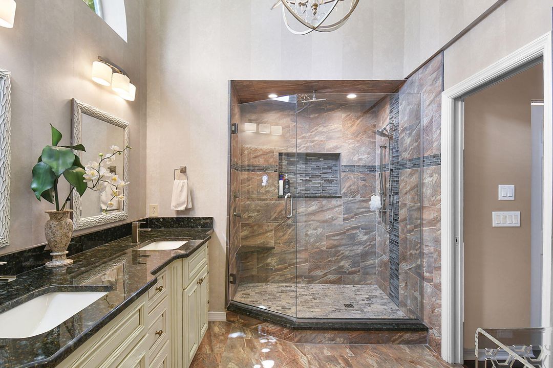 待售: $1,250,000 (4 贝兹, 2 浴室, 3037 平方英尺)