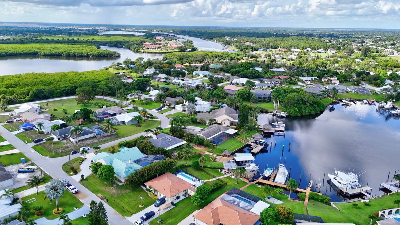 待售: $1,250,000 (4 贝兹, 2 浴室, 3037 平方英尺)