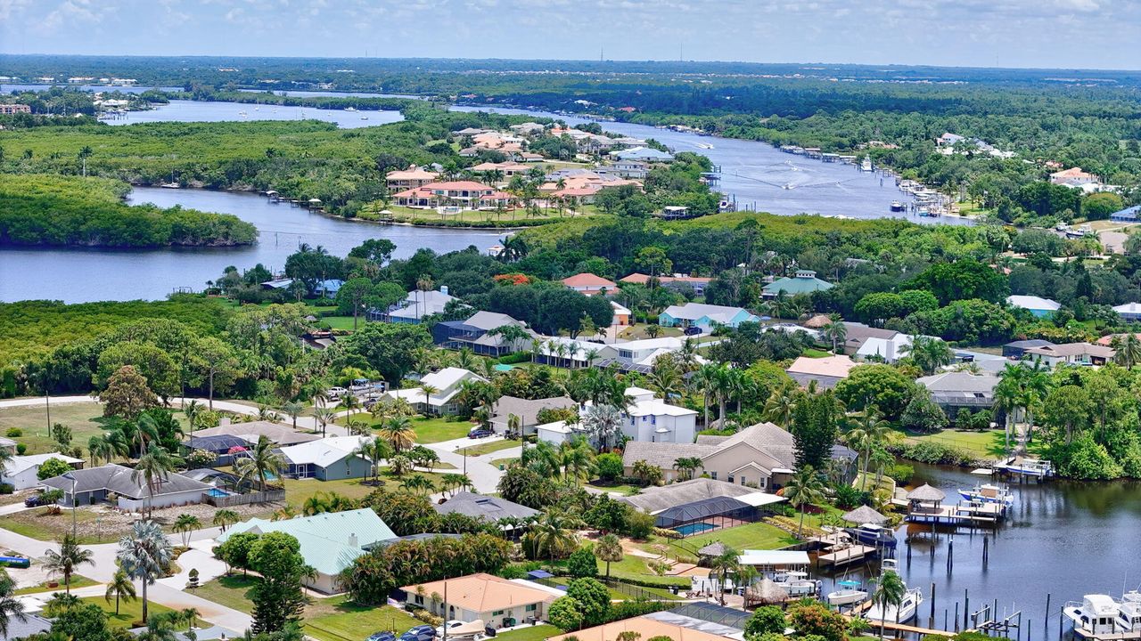 待售: $1,250,000 (4 贝兹, 2 浴室, 3037 平方英尺)