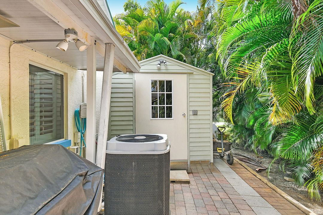 待售: $1,250,000 (4 贝兹, 2 浴室, 3037 平方英尺)