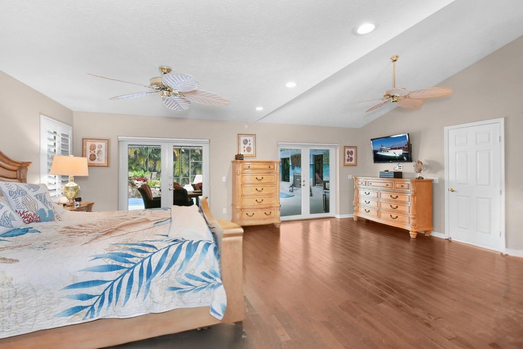 待售: $1,250,000 (4 贝兹, 2 浴室, 3037 平方英尺)