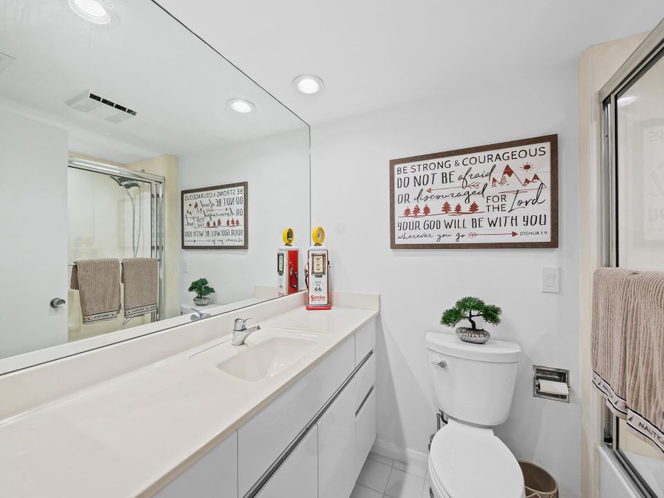 Active With Contract: $1,100,000 (3 beds, 3 baths, 2108 Square Feet)