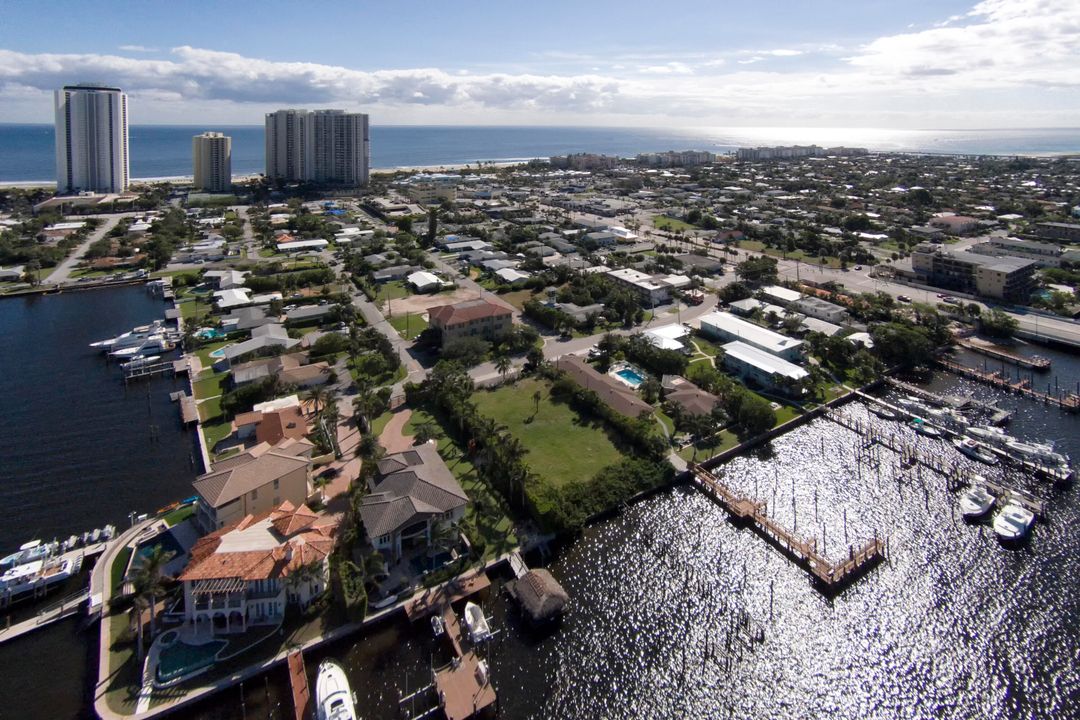 На продажу: $5,695,000 (0 спален, 0 ванн, 0 Квадратных фут)