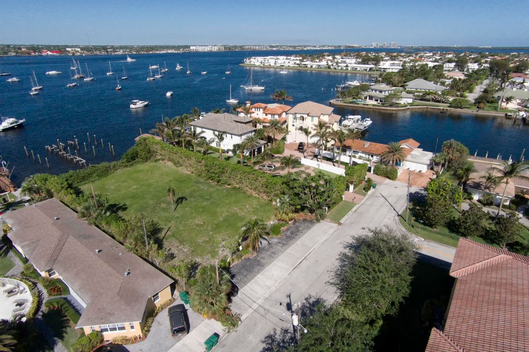 На продажу: $5,695,000 (0 спален, 0 ванн, 0 Квадратных фут)