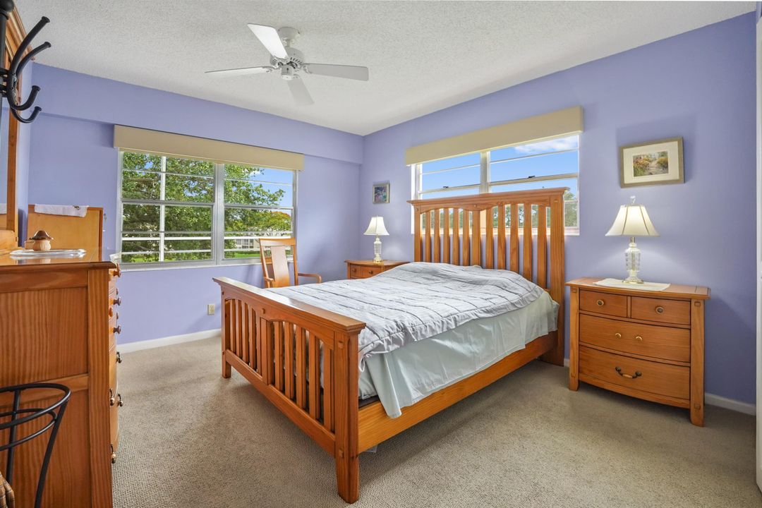 For Sale: $110,000 (2 beds, 1 baths, 840 Square Feet)