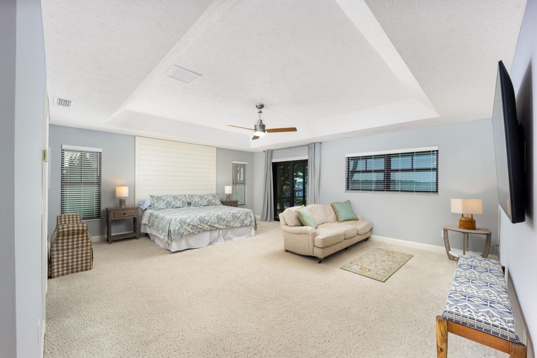 出租: $18,500 (3 贝兹, 2 浴室, 2664 平方英尺)