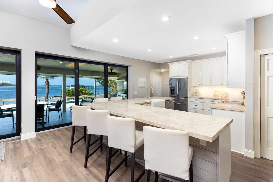 出租: $18,500 (3 贝兹, 2 浴室, 2664 平方英尺)