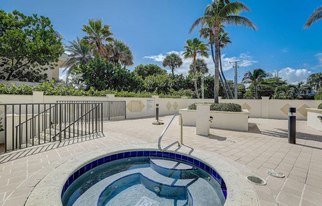 На продажу: $1,750,000 (3 спален, 2 ванн, 2019 Квадратных фут)