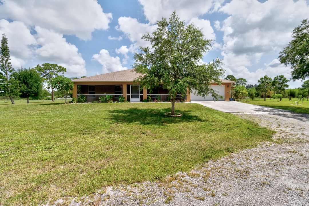 待售: $789,900 (3 贝兹, 2 浴室, 1615 平方英尺)