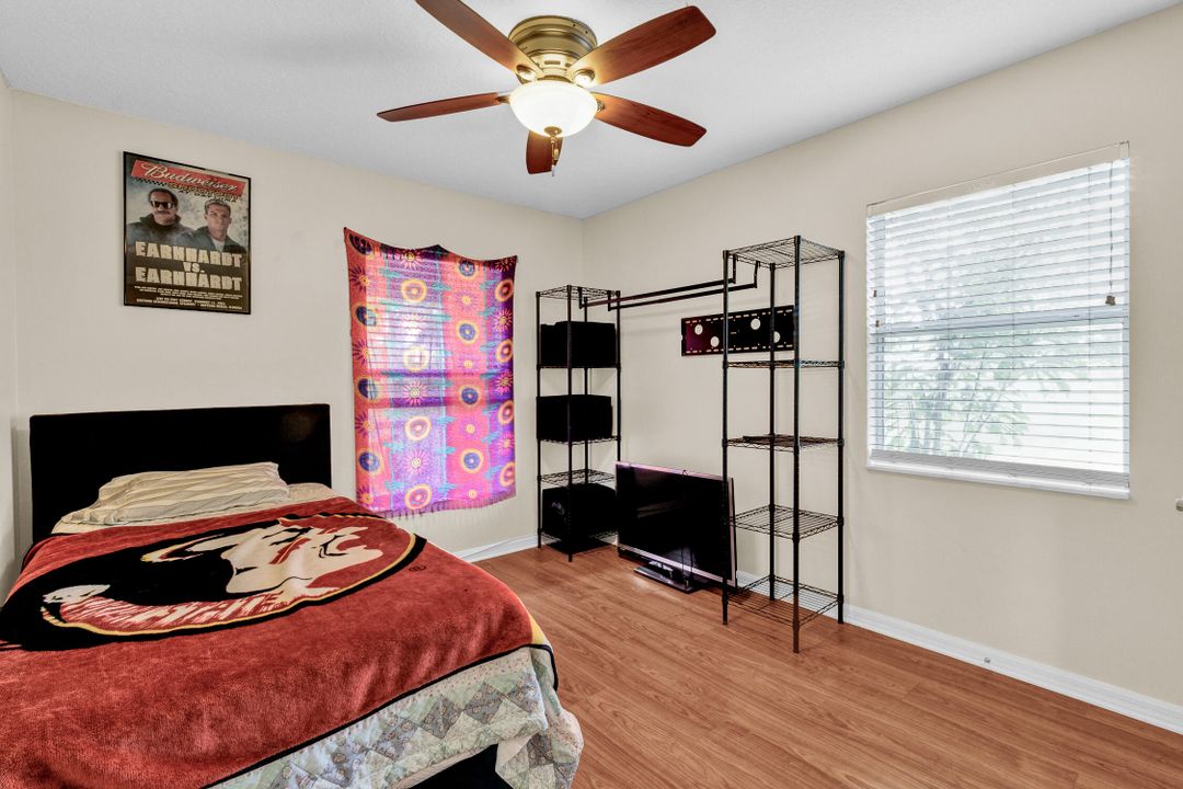 待售: $789,900 (3 贝兹, 2 浴室, 1615 平方英尺)