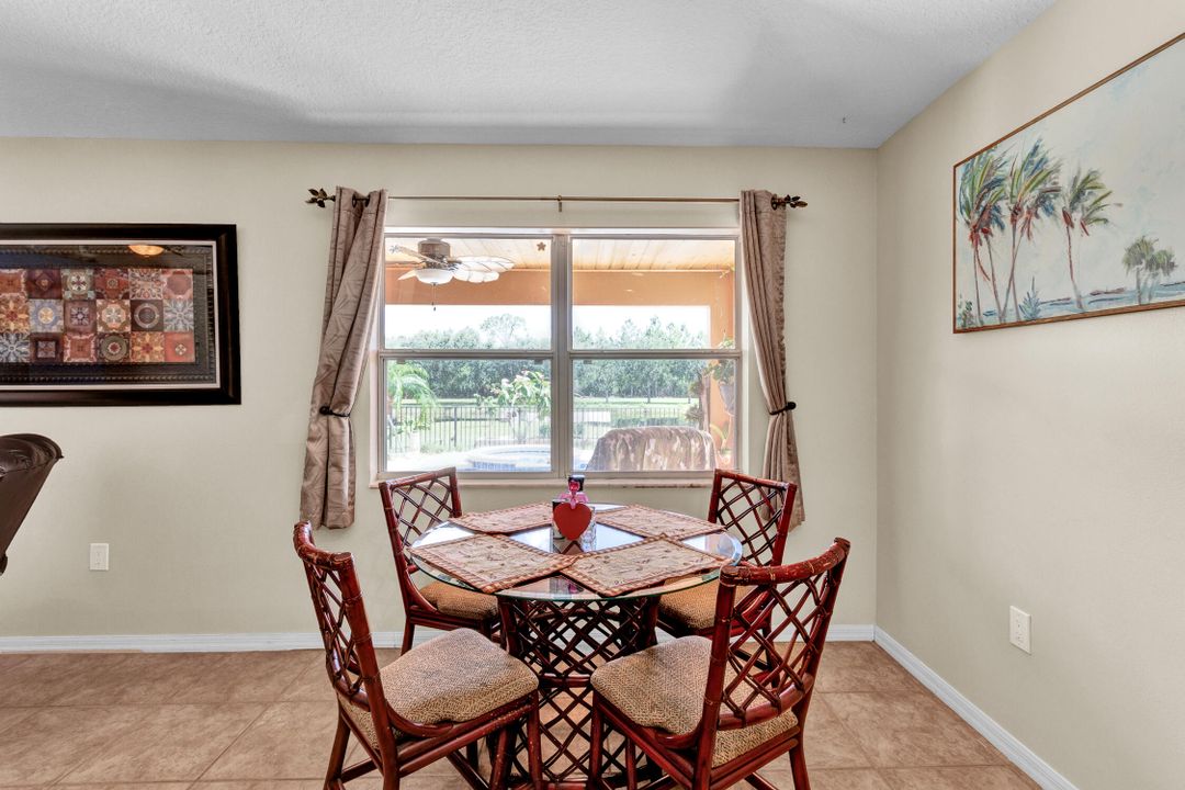 待售: $789,900 (3 贝兹, 2 浴室, 1615 平方英尺)