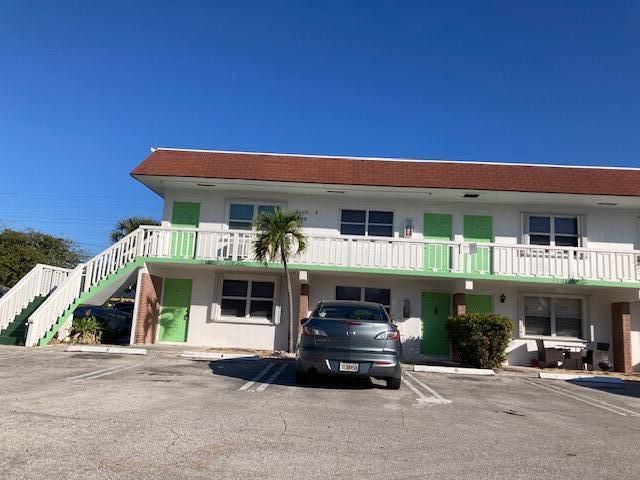 Recently Rented: $1,550 (1 beds, 1 baths, 581 Square Feet)