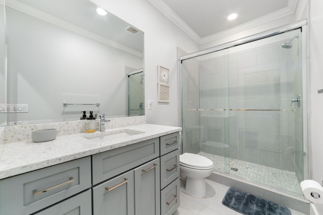 待售: $680,000 (3 贝兹, 2 浴室, 2022 平方英尺)