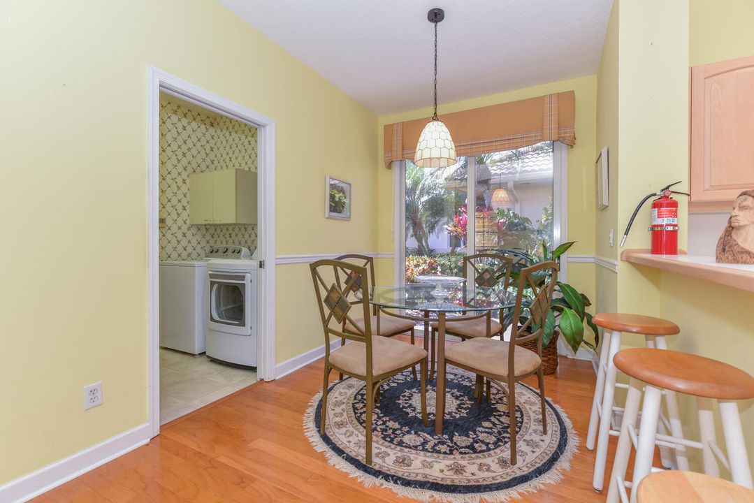 出租: $4,500 (3 贝兹, 2 浴室, 2636 平方英尺)