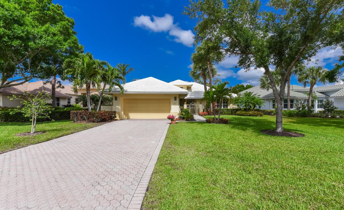 出租: $4,500 (3 贝兹, 2 浴室, 2636 平方英尺)