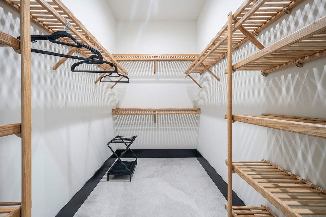 На продажу: $5,250,000 (6 спален, 5 ванн, 4706 Квадратных фут)