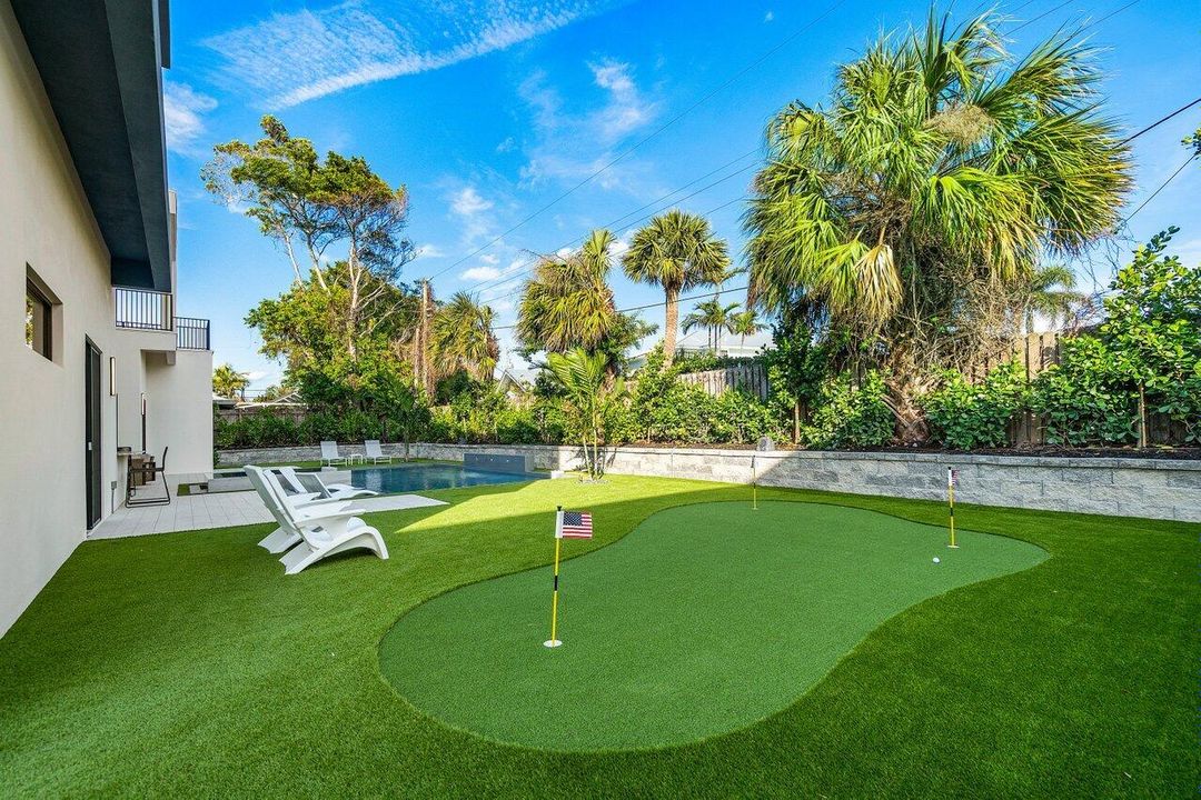 На продажу: $5,250,000 (6 спален, 5 ванн, 4706 Квадратных фут)