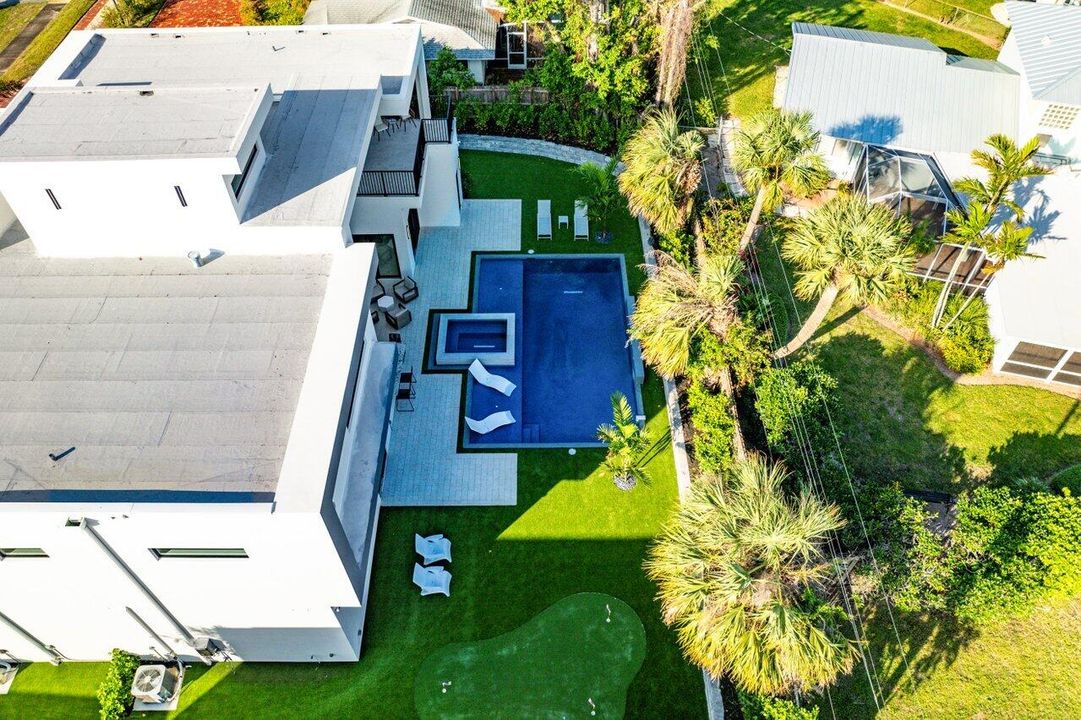 На продажу: $5,250,000 (6 спален, 5 ванн, 4706 Квадратных фут)