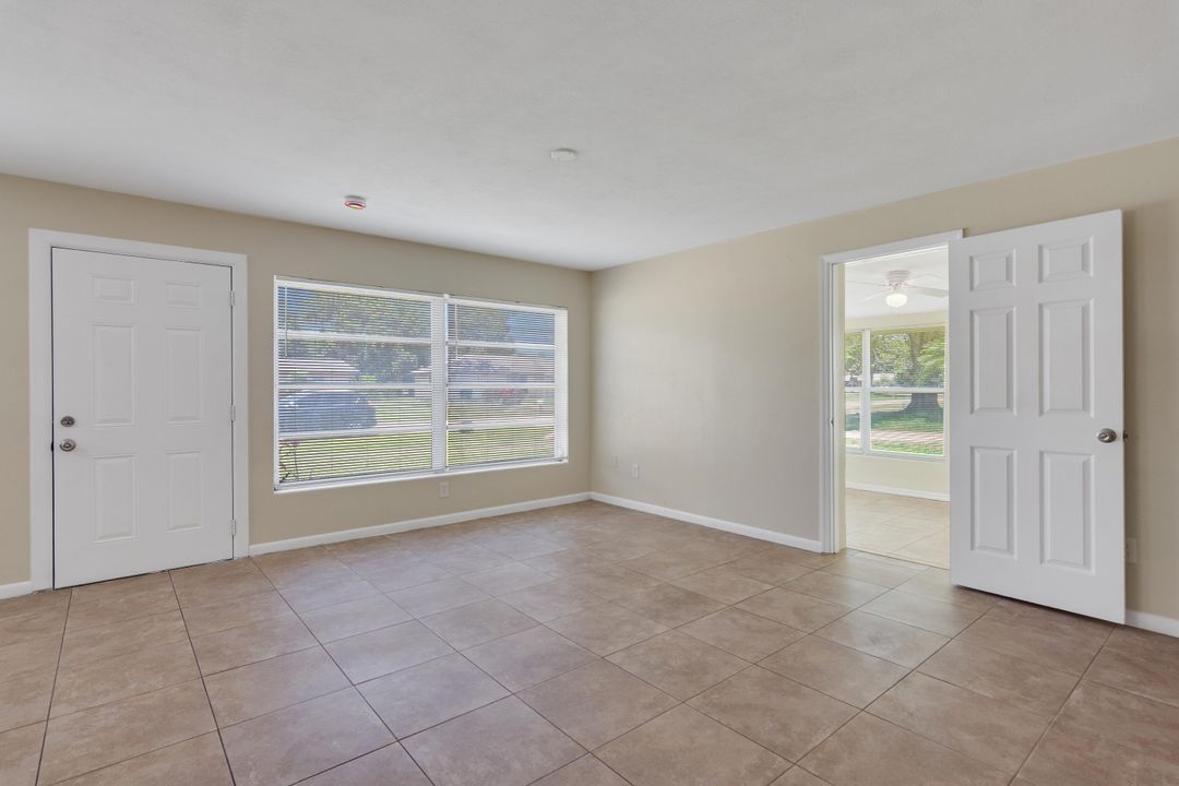 Activo con contrato: $249,900 (3 camas, 2 baños, 1262 Pies cuadrados)