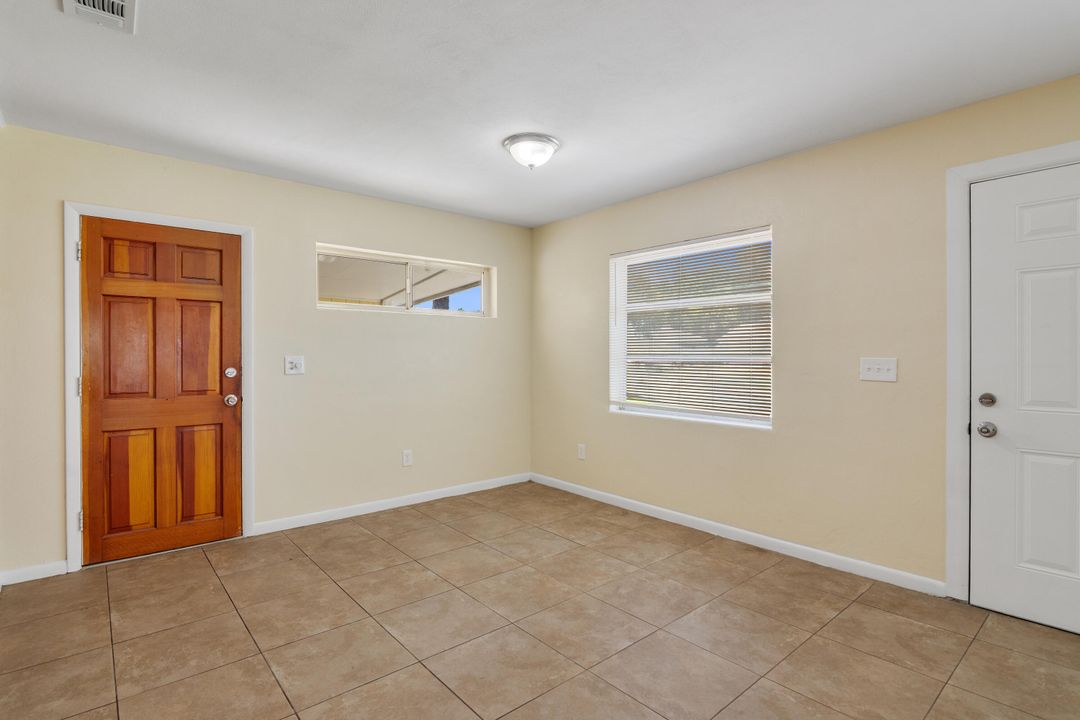 Activo con contrato: $249,900 (3 camas, 2 baños, 1262 Pies cuadrados)