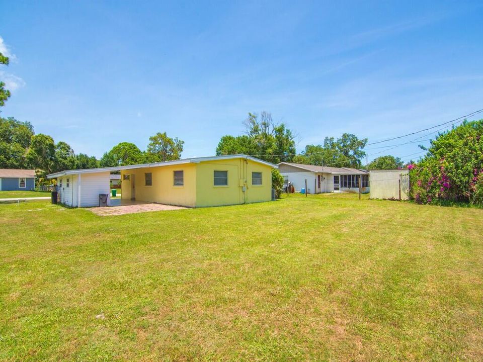 Activo con contrato: $249,900 (3 camas, 2 baños, 1262 Pies cuadrados)