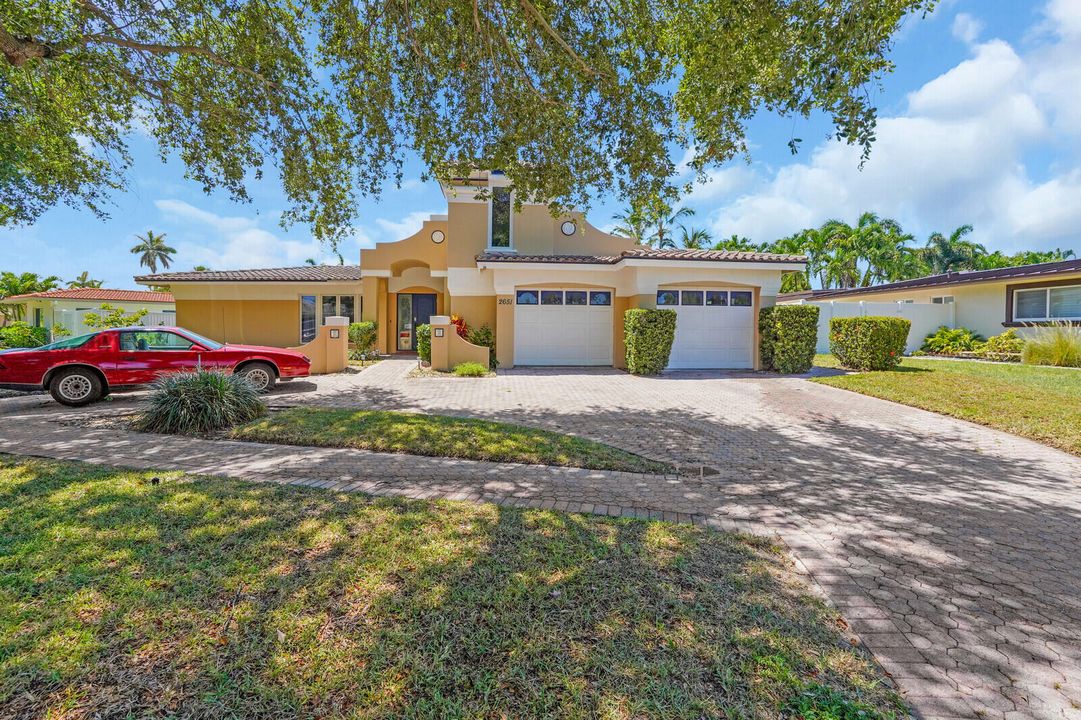 Activo con contrato: $749,000 (3 camas, 2 baños, 1768 Pies cuadrados)