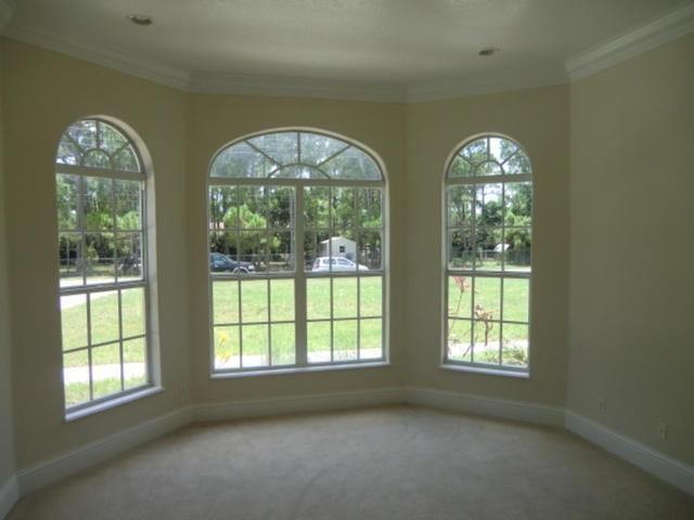 Activo con contrato: $859,000 (6 camas, 4 baños, 4073 Pies cuadrados)