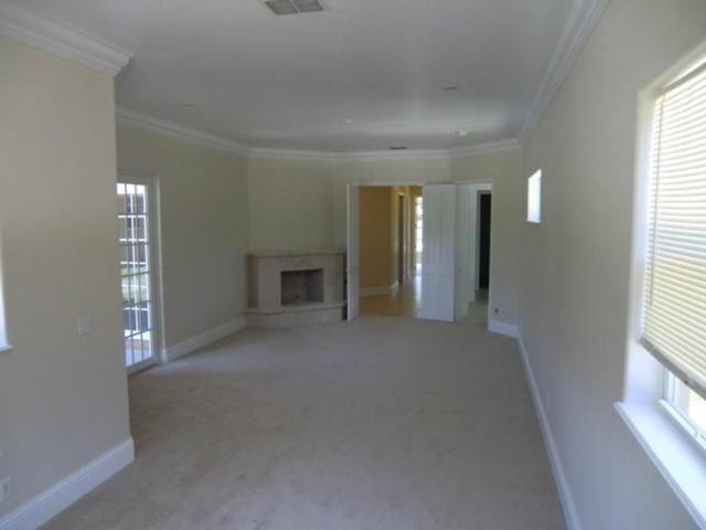 Activo con contrato: $859,000 (6 camas, 4 baños, 4073 Pies cuadrados)