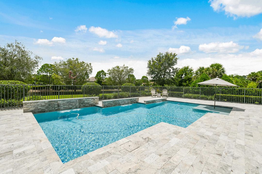 For Sale: $1,375,000 (4 beds, 3 baths, 3089 Square Feet)