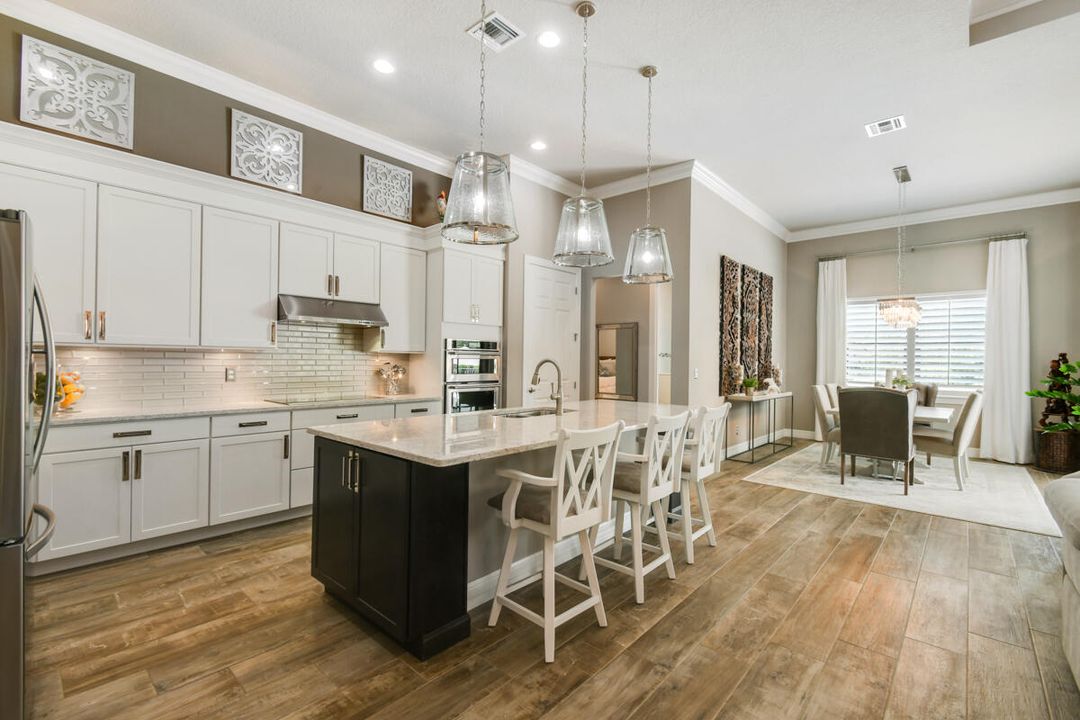 For Sale: $1,375,000 (4 beds, 3 baths, 3089 Square Feet)