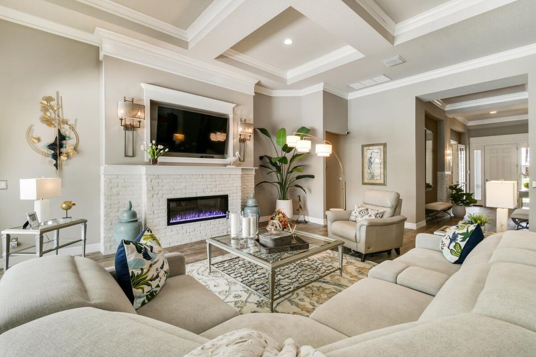 For Sale: $1,375,000 (4 beds, 3 baths, 3089 Square Feet)