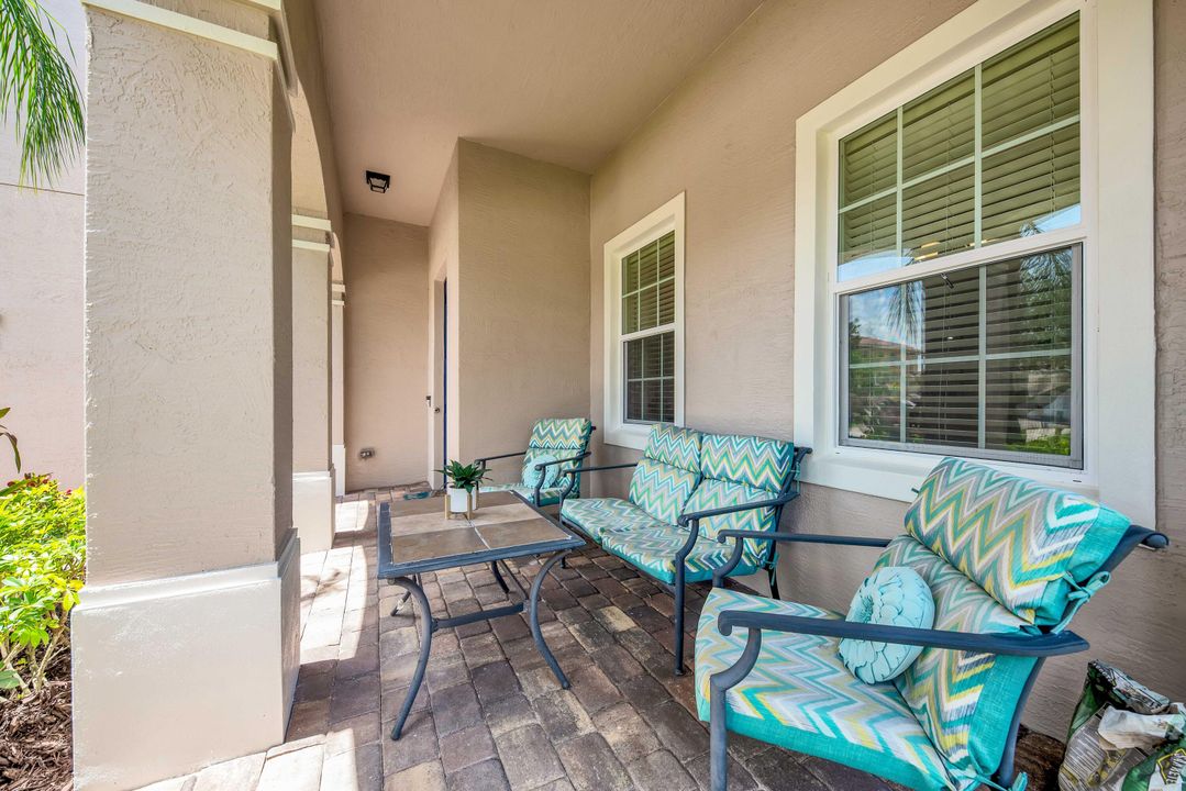 Activo con contrato: $1,199,000 (5 camas, 4 baños, 4343 Pies cuadrados)