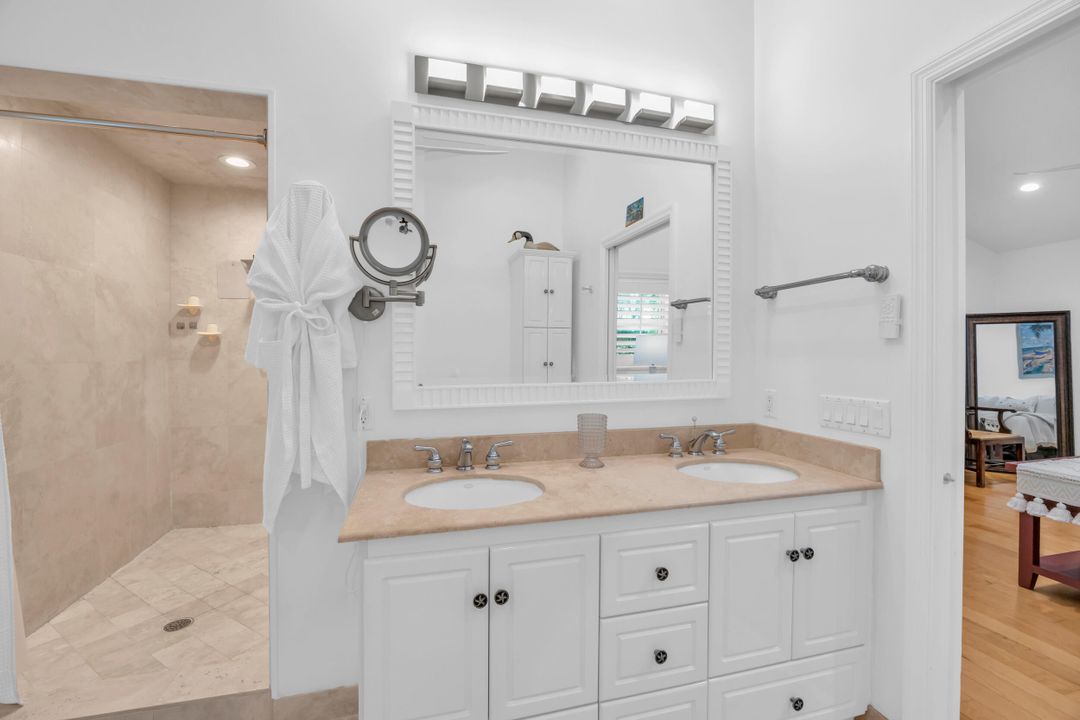 For Sale: $1,375,000 (4 beds, 3 baths, 2239 Square Feet)