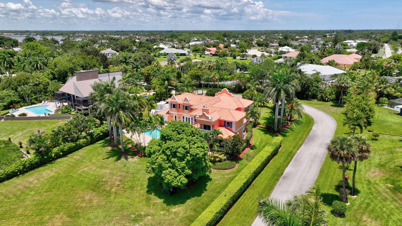 For Sale: $3,199,000 (5 beds, 3 baths, 4530 Square Feet)