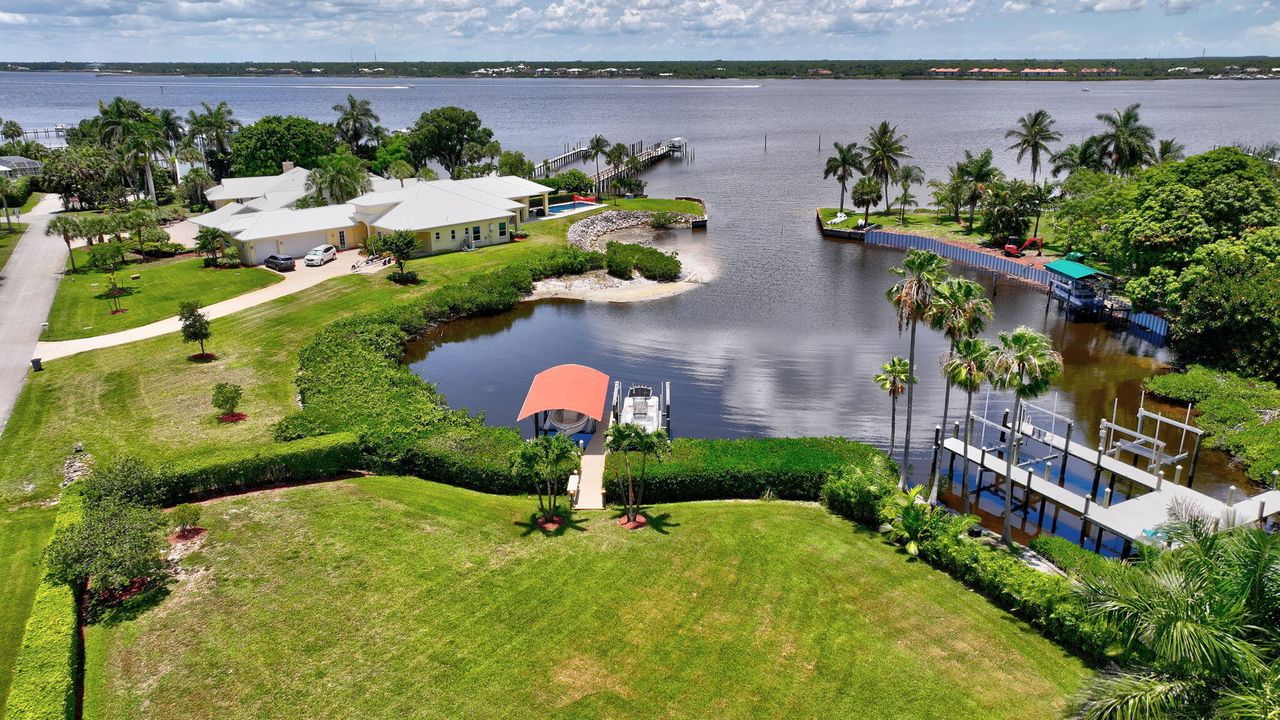 For Sale: $3,199,000 (5 beds, 3 baths, 4530 Square Feet)