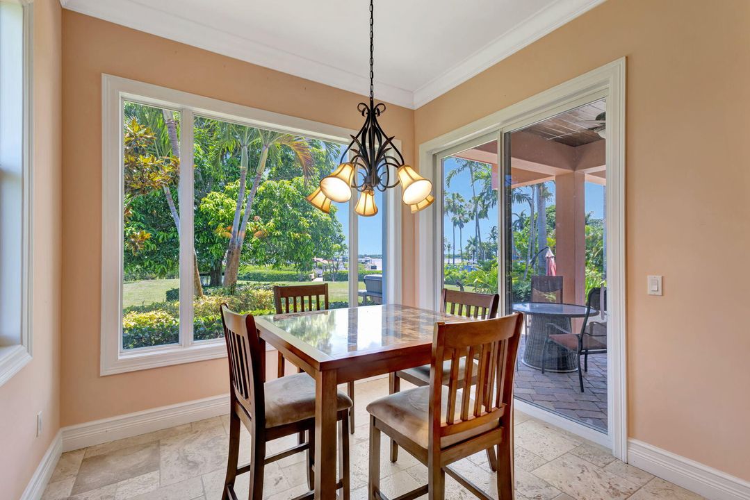 For Sale: $3,199,000 (5 beds, 3 baths, 4530 Square Feet)