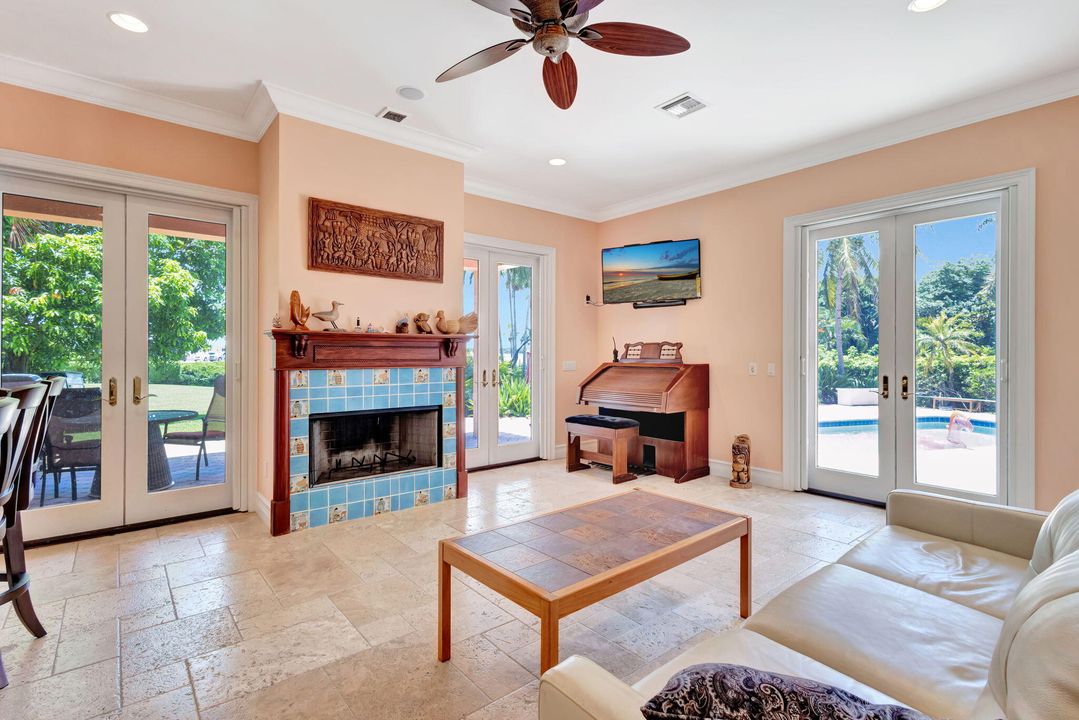 For Sale: $3,199,000 (5 beds, 3 baths, 4530 Square Feet)