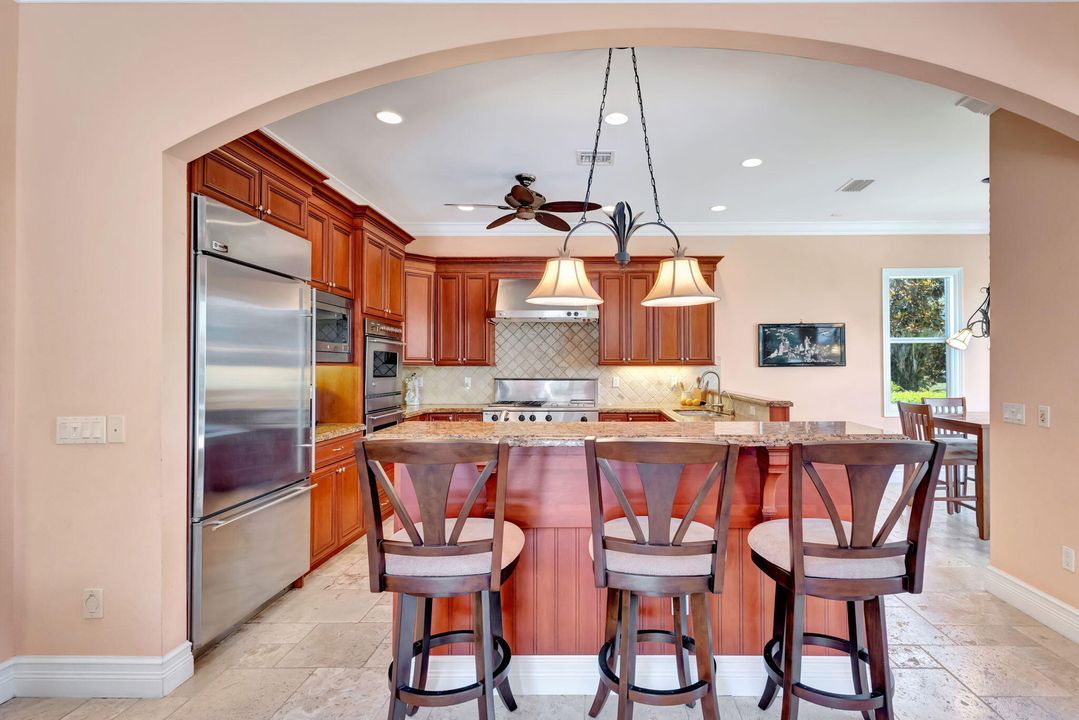 For Sale: $3,199,000 (5 beds, 3 baths, 4530 Square Feet)