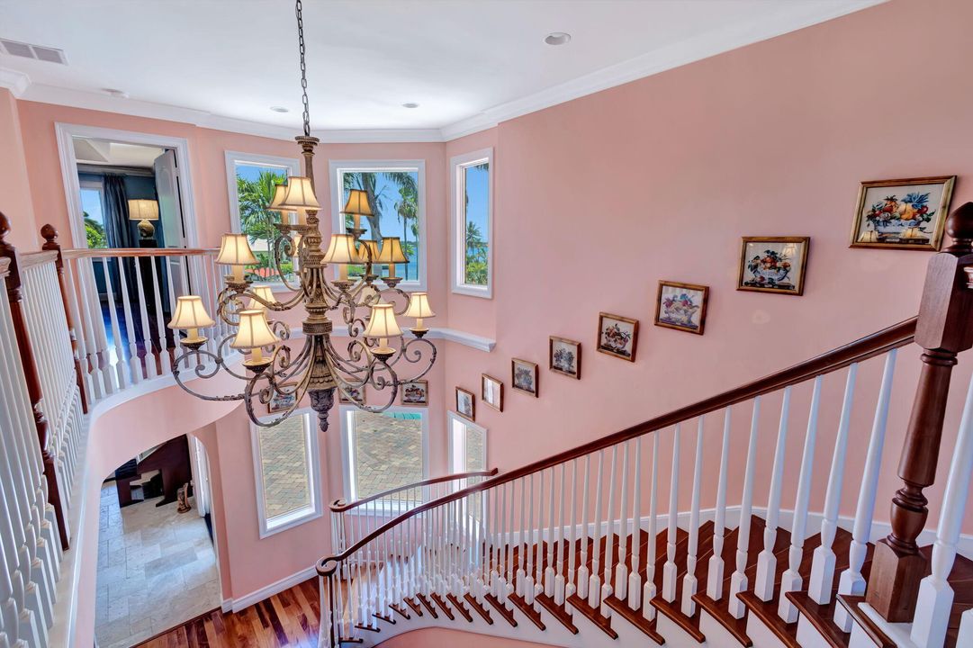 For Sale: $3,199,000 (5 beds, 3 baths, 4530 Square Feet)