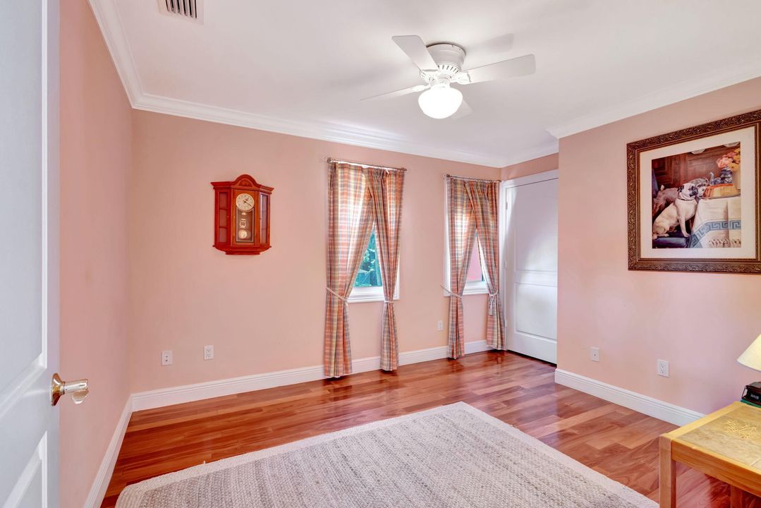 For Sale: $3,199,000 (5 beds, 3 baths, 4530 Square Feet)