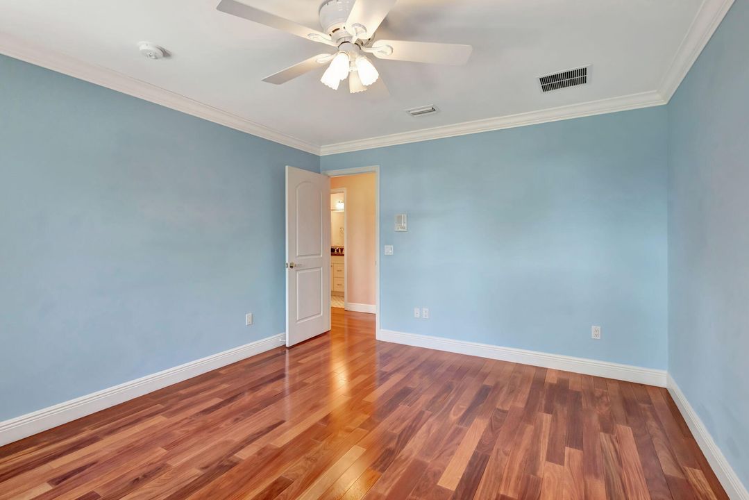 For Sale: $3,199,000 (5 beds, 3 baths, 4530 Square Feet)