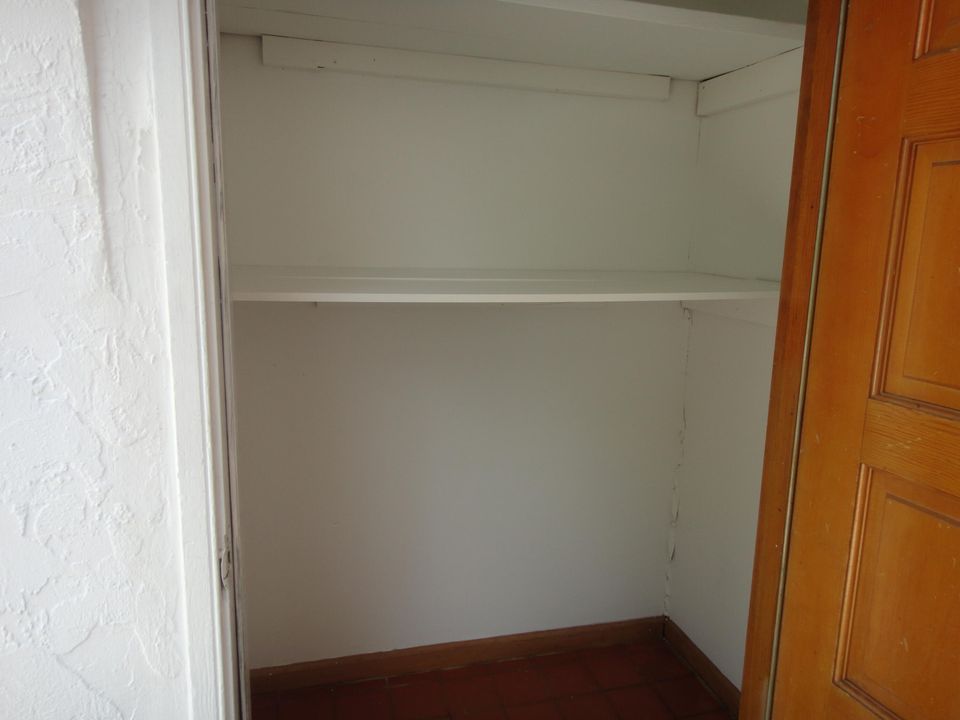 合同活跃: $339,000 (2 贝兹, 2 浴室, 1698 平方英尺)