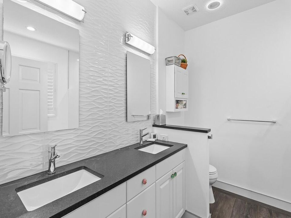 В аренду: $3,500 (3 спален, 2 ванн, 1867 Квадратных фут)