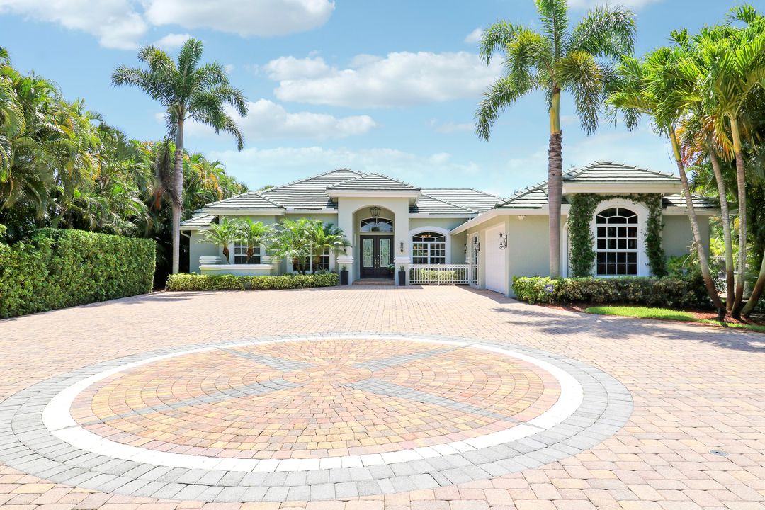 На продажу: $7,900,000 (5 спален, 3 ванн, 3753 Квадратных фут)