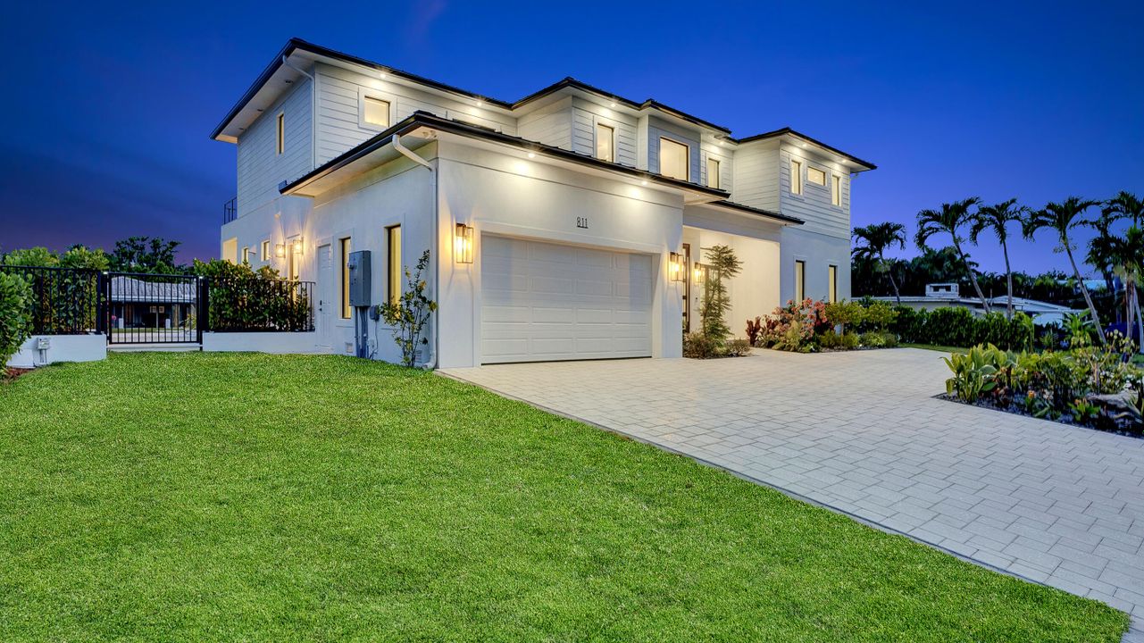 En Venta: $5,480,000 (5 camas, 7 baños, 4621 Pies cuadrados)