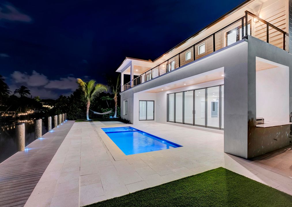 En Venta: $5,480,000 (5 camas, 7 baños, 4621 Pies cuadrados)